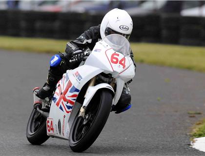 BANK HOLIDAY PRODUCES FANTASTIC RACING AT DARLEY MOOR