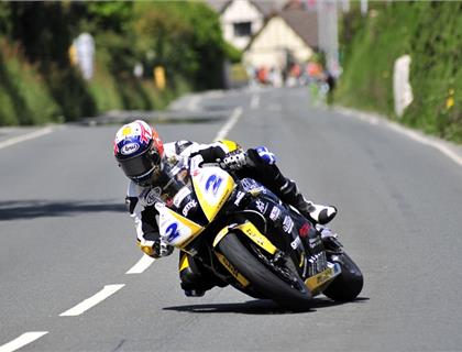 Keith Amor second in 2011 TT Championship after solid race results