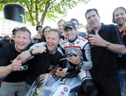 MotoCzysz Take the Honours in TT Zero Race