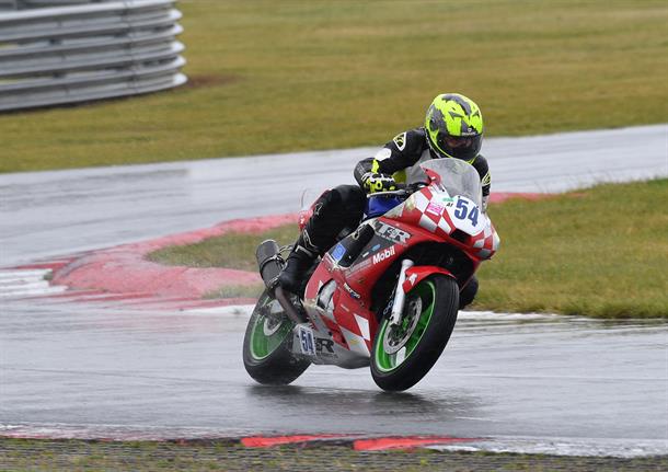 Bemsee season hits halfway point at Snetterton