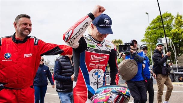 Todd Takes First TT Victory In Rl360 Superstock TT Race 1