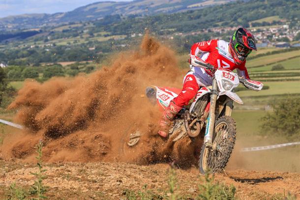 Snow edges the Battle of the Alexes! 2023 Welsh 2 Day Enduro Report