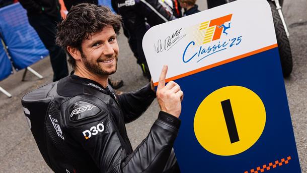 BROWNE WINS HISTORIC SENIOR CLASSIC TT THRILLER BY 0.268S