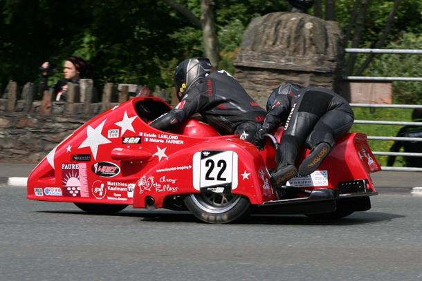 All female crew awarded the Susuan Jenness Trophy