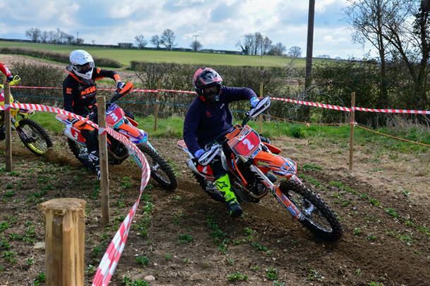 GREAT DAY AT THE DAVE BARKSHIRE MOTORCYCLES TWO MAN ENDURO CHAMPIONSHIPS OPENING ROUND