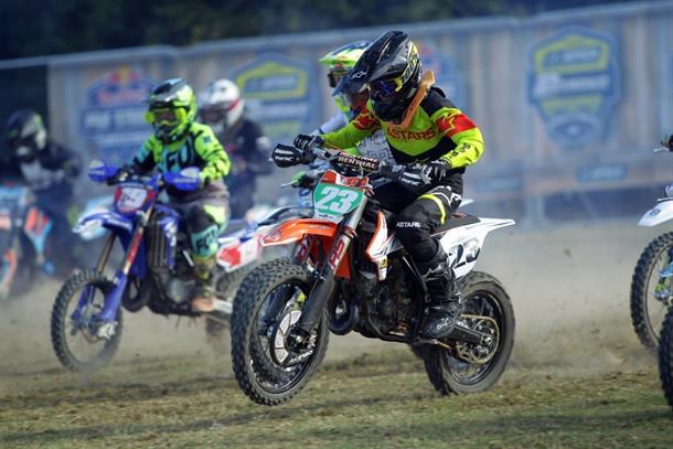 Apico 2-Stroke Festival Opens Up Mini Track