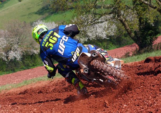 CARLESS HEADS THE PRO CLASS GOING INTO ROUND 3 AT GARLANDS