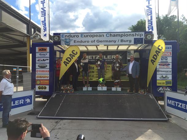 Jamie Lewis Takes European Senior E2 Victory and Championship Lead in Germany