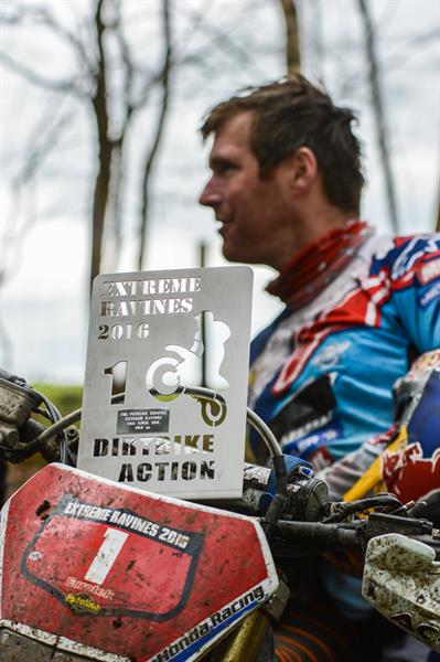 Knighter Dominates Extreme Ravines