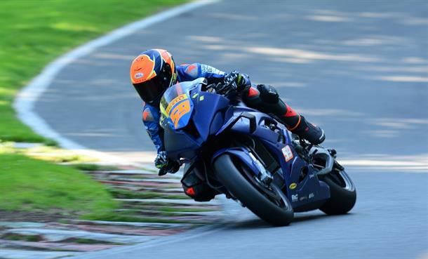 NG Road Racing... Cadwell Park Race Report