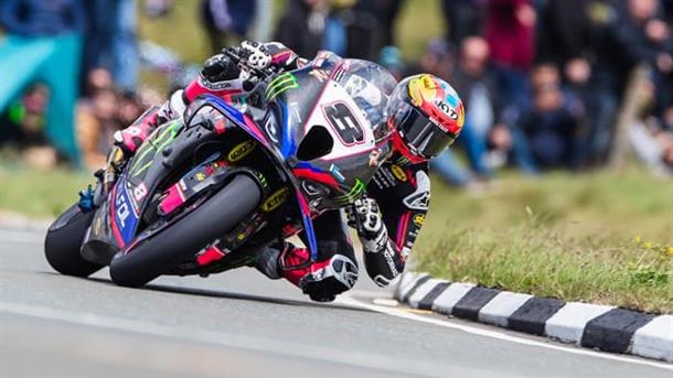 Todd Tops Superbike Leaderboard in Second Qualifying Session