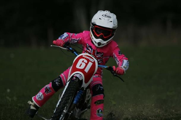 Penultimate Pontesbury! 2023 Formula Grasstrack Championship Round 9 – Preview