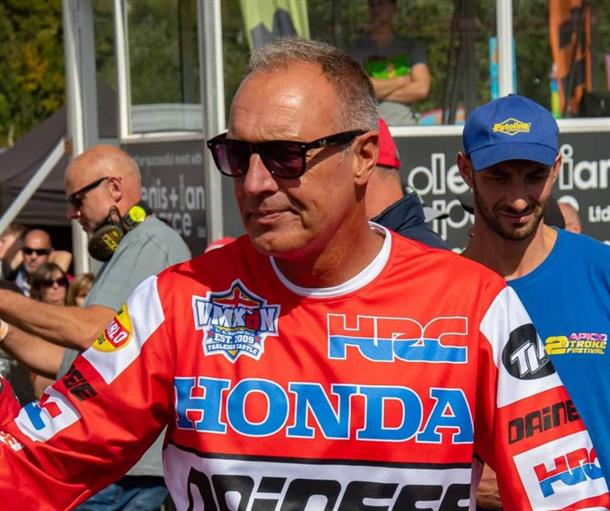 Thorpey and Farleigh Castle – now there’s a combo!