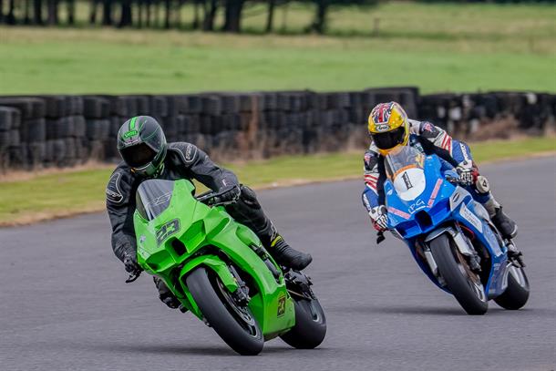 Close Racing Keeps Spectators Happy at Darley’s Round 4