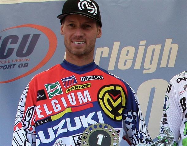 Big Guns Heading for Farleigh Castle