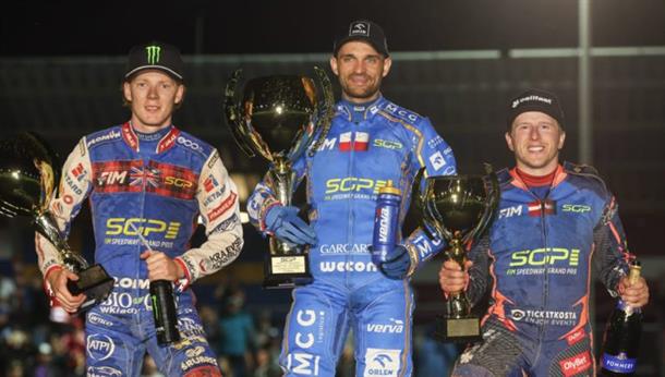 Bewley Second In Landshut