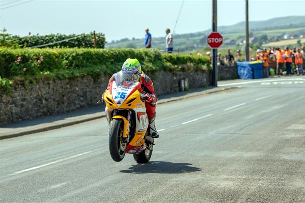 Locals Dominate Early Entries for Post TT Road Races