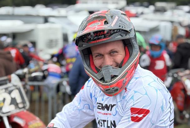 Deans fine form for Farleigh