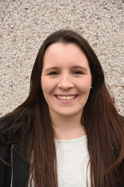 Chloe Richardson aims high