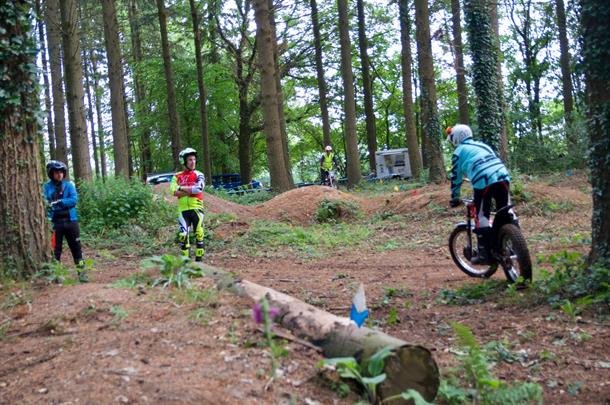 Thoughts on Trials under Covid 19 Regulations - Some Great Successes at Waltham Chase!