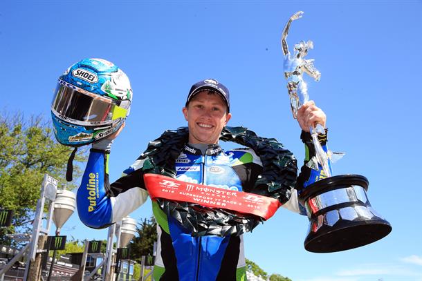Harrison sets new race record in Supersport Race 2