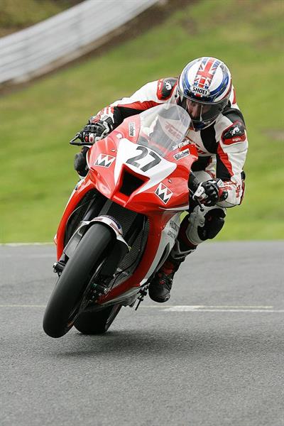 All round racer Dan does big bike double at Oulton Park