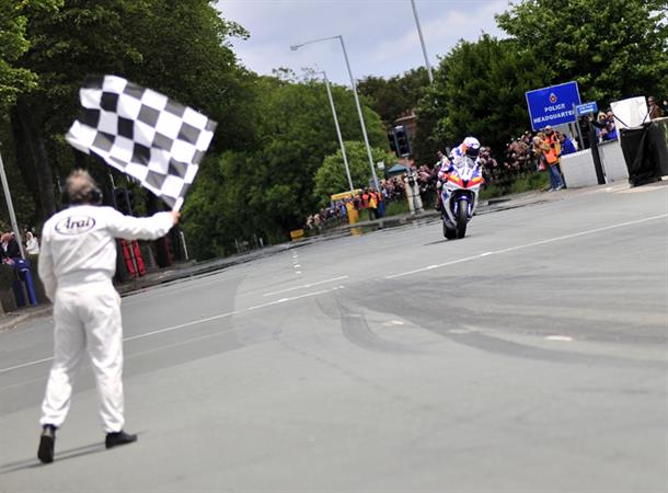 Gary Johnson takes first TT win in Monster Energy Supersport race