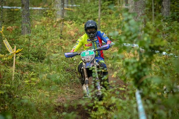 Etchells Claims European Championship