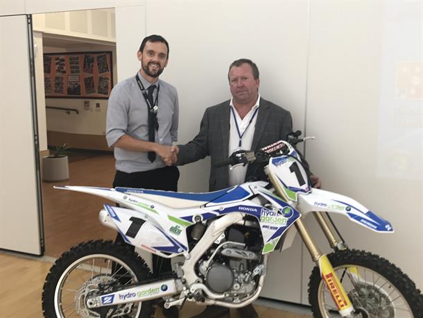 RHL Activities working with local school for the 2017 HydroGarden Weston Beach Race