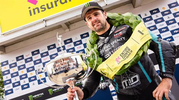 Dunlop Claims 33rd TT Win With New Supertwin Lap Record