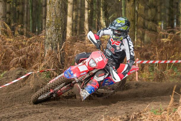 Parker Wins GH Motorcycle and G&B Finch Muntjac Enduro to Claim 2022 ACU Eastern Championship