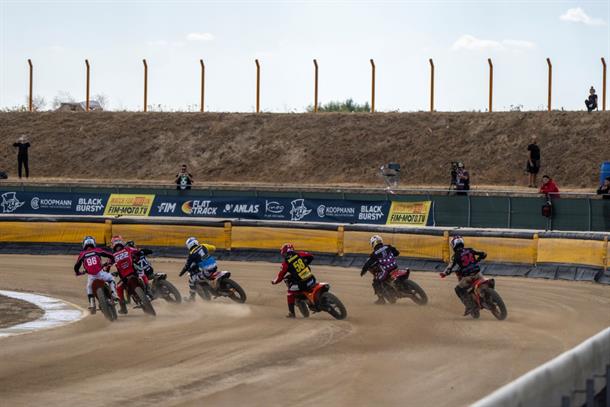 British riders dominate 2026 FIM Flat Track World Championship title race