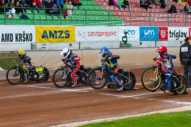 Rushen and Bailey lead FIM Speedway Youth World Championship field into Prague Final
