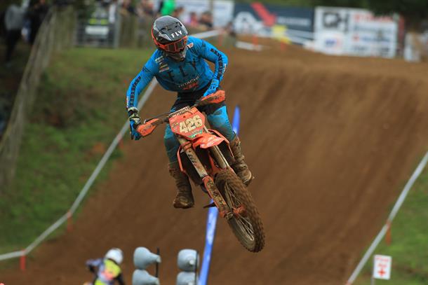 Kullas and Mewse Dominate at Blaxhall Revo MXGB