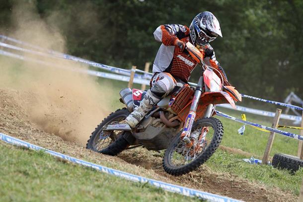 Sagar & Evans top the Elite class at Adstone BSEC