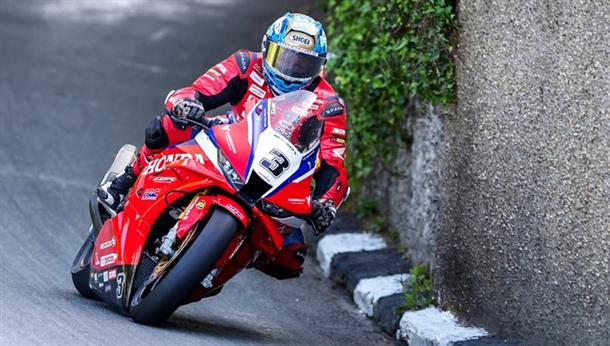 HARRISON ON LAP RECORD FORM BEFORE SENIOR TT STOPPED
