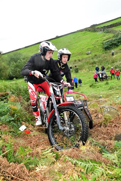 ACU Wessex Plant Hire British Sidecar Championship - Nine down and two to go