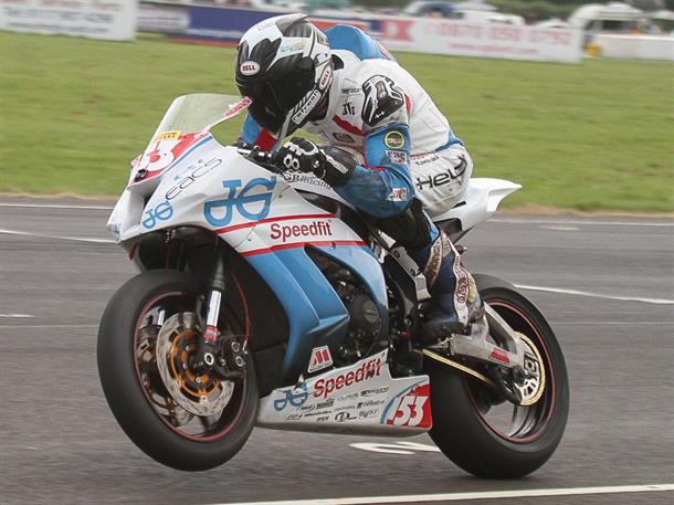 Burnsie, sets new ultimate lap record....