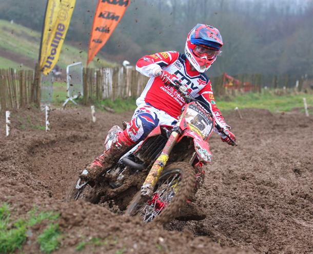 IRWIN SHINES AT PREMIER ROUND AT LANDRAKE