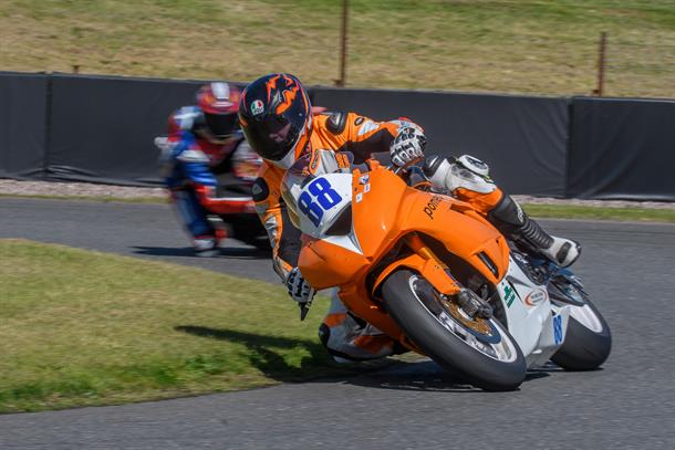 Carson Tops the Weekend’s Points Tally at Darley Moor