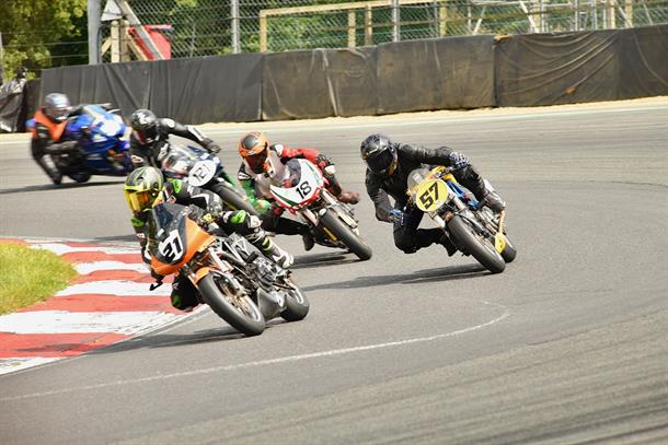 DUCATI DESMO DUE BRANDS HATCH 22ND / 23RD JUNE