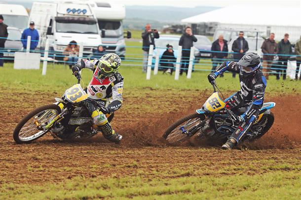 The Barracks Bonanza Grasstrack – Race Report & Results
