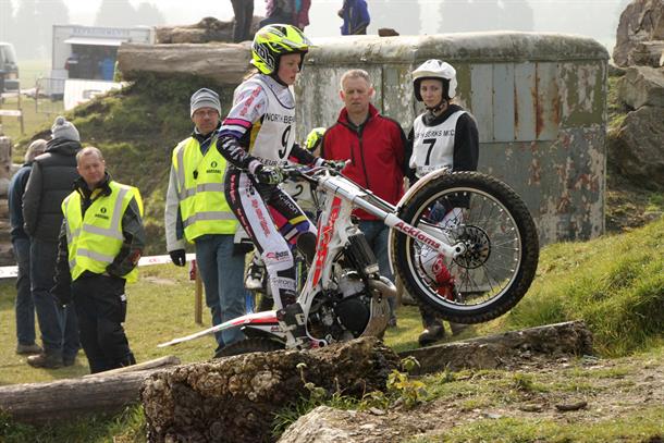 WORLD TOP 3 LADIES MOTORCYLE TRIALS RIDERS COME TO OXFORDSHIRE