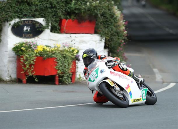 Anstey blitzes 250 lap record unofficially in the Wednesday Practice