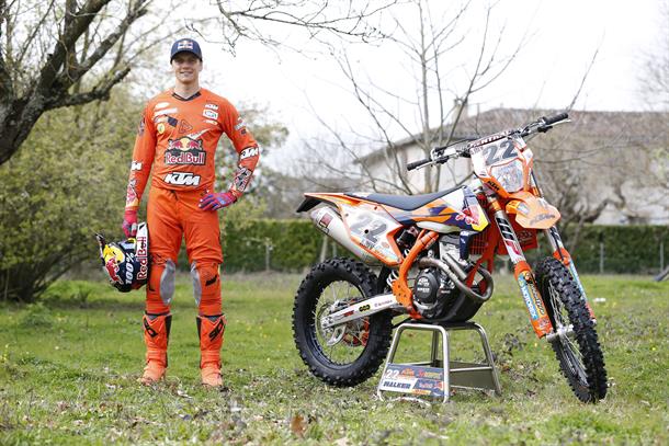 Jonny Walker excited to race HydroGarden Weston Beach Race 2017!