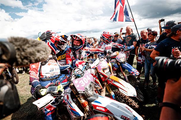Great Britain Take Historic Women’s World Trophy Victory At 2022 FIM ISDE