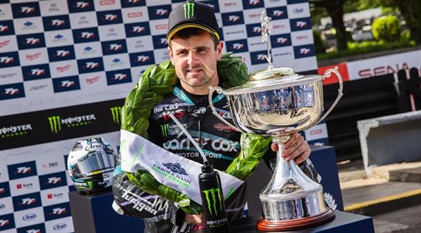 DUNLOP DOUBLES UP WITH SPORTBIKE WIN