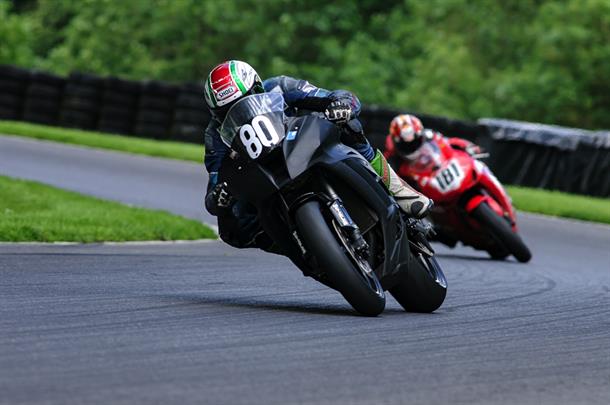 Kingsley Ruddy leads ACU Clubmans' Championship after Cadwell