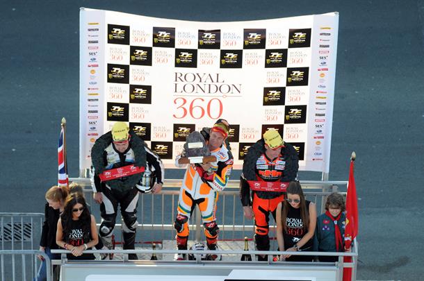 JOHN MCGUINNESS MOVES CLOSER TO JOEY DUNLOP'S OUTRIGHT RECORD WITH VICTORY IN ROYAL LONDON 360 SUPER