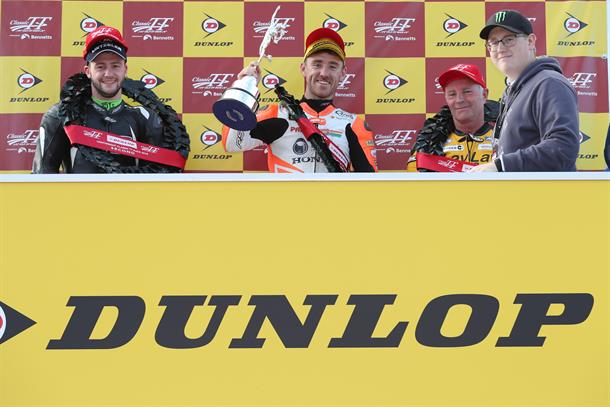Lee Johnston storms to Dunlop Lightweight Classic TT Race victory